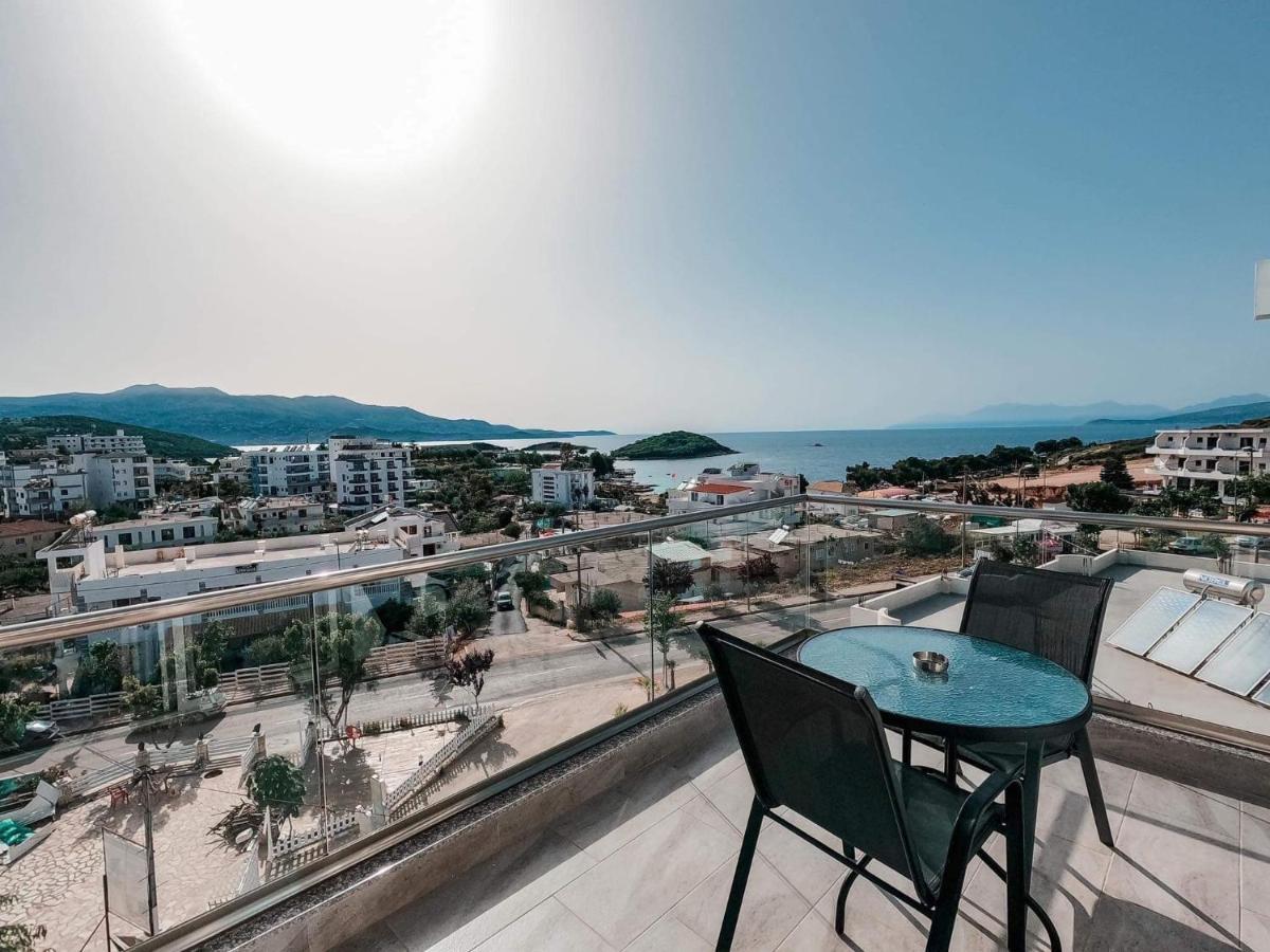 La Luna Hotel Ксамил Екстериор снимка