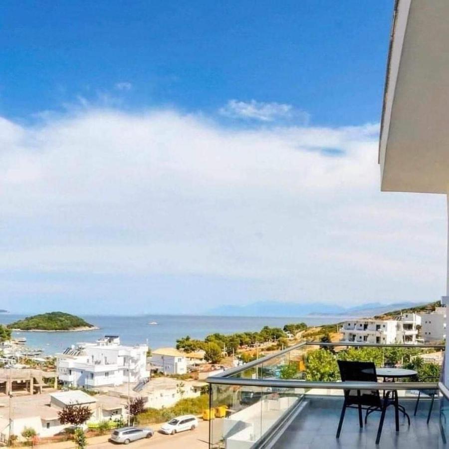 La Luna Hotel Ксамил Екстериор снимка